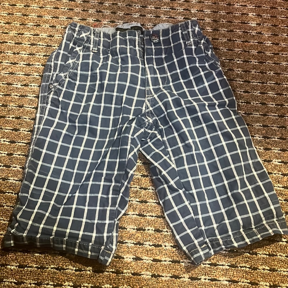 Ikks shorts size 6